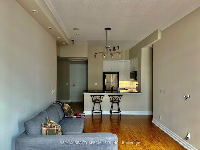 lph13 - 2083 Lake Shore Blvd W, Condo with 1 bedrooms, 1 bathrooms and 1 parking in Toronto ON | Image 3