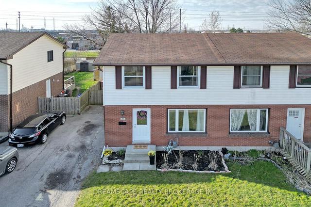 83 Woodrow Cres, House semidetached with 3 bedrooms, 2 bathrooms and 3 parking in London ON | Image 23
