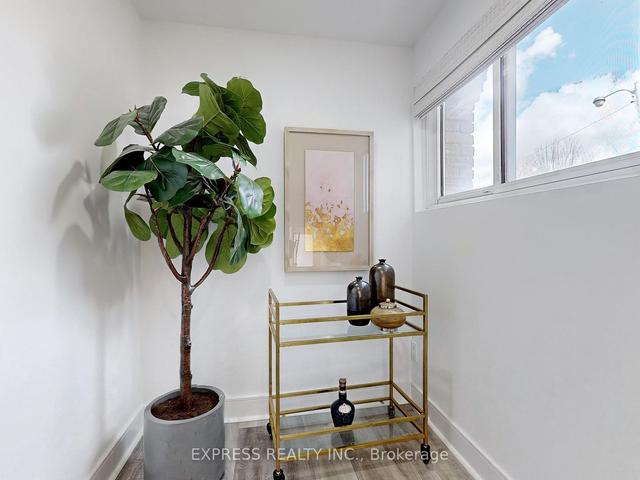 18 - 1666 Queen St E, Townhouse with 3 bedrooms, 1 bathrooms and 1 parking in Toronto ON | Image 9
