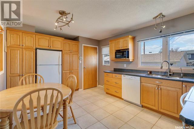 202 Gardiner Avenue, House detached with 3 bedrooms, 2 bathrooms and null parking in Saskatoon SK | Image 14