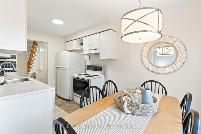 1 - 10 Bassett Blvd, Townhouse with 3 bedrooms, 2 bathrooms and 2 parking in Whitby ON | Image 4