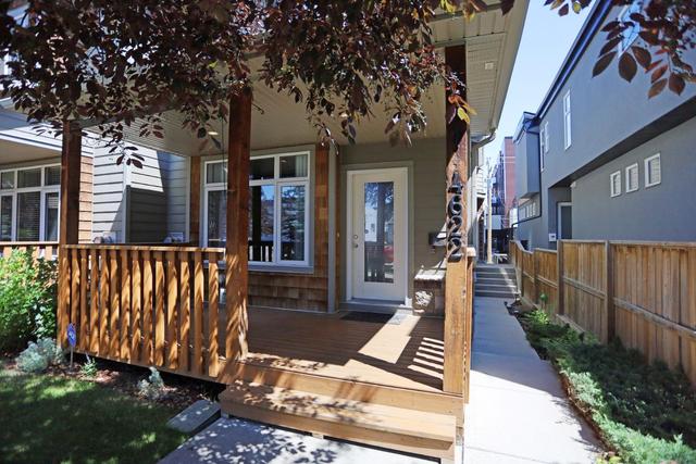 1 - 4622 17 Avenue Nw, Home with 3 bedrooms, 3 bathrooms and 1 parking in Calgary AB | Image 16