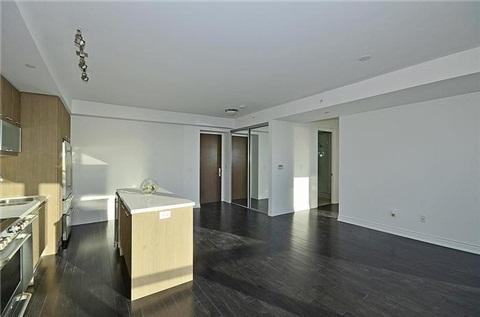 7114 - 388 Yonge St, Condo with 2 bedrooms, 2 bathrooms and 1 parking in Toronto ON | Image 5