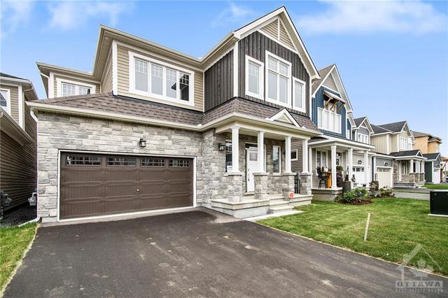 1012 Keeper Heights, House detached with 4 bedrooms, 4 bathrooms and 4 parking in Ottawa ON | Image 2