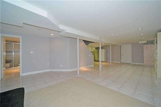 104 Ridgefield Cres, House detached with 4 bedrooms, 4 bathrooms and 4 parking in Vaughan ON | Image 16