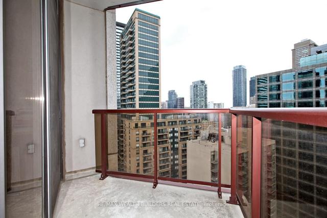 1912 - 85 Bloor St E, Condo with 1 bedrooms, 1 bathrooms and 1 parking in Toronto ON | Image 21