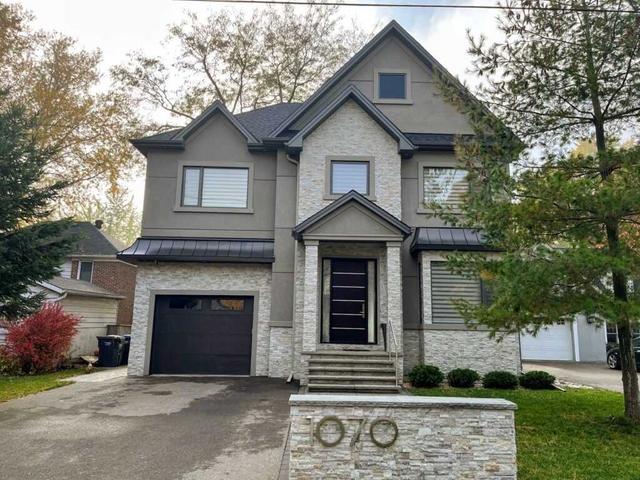 1070 Deta Rd, House detached with 4 bedrooms, 4 bathrooms and 5 parking in Mississauga ON | Image 1