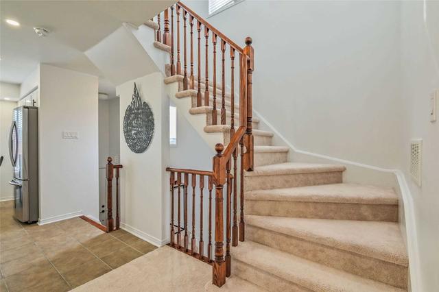 30 - 4869 Half Moon Grve, Townhouse with 2 bedrooms, 3 bathrooms and 1 parking in Mississauga ON | Image 9