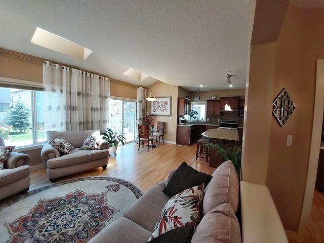 843 Chahley Way Nw, House detached with 3 bedrooms, 3 bathrooms and 4 parking in Edmonton AB | Image 15