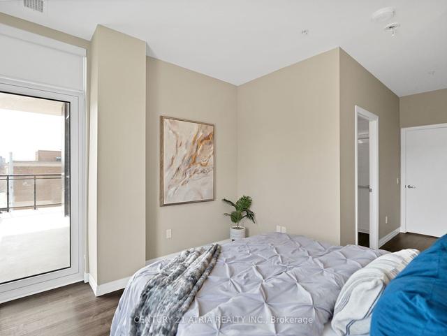 308 - 60 Charles St W, Condo with 2 bedrooms, 2 bathrooms and 1 parking in Kitchener ON | Image 4