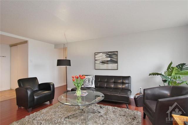 1006 - 960 Teron Road, Condo with 2 bedrooms, 2 bathrooms and 1 parking in Ottawa ON | Image 4
