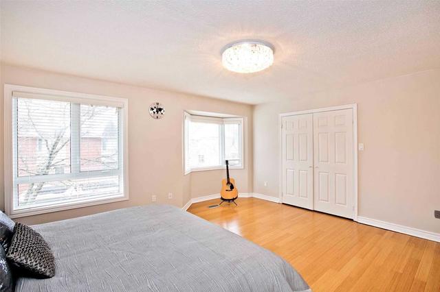 8 - 125 Weldrick Rd W, Townhouse with 3 bedrooms, 3 bathrooms and 2 parking in Richmond Hill ON | Image 8
