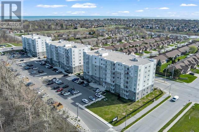 102 - 1675 Banwell, Condo with 2 bedrooms, 2 bathrooms and null parking in Windsor ON | Image 38