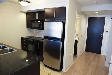 820 - 500 Doris Ave, Condo with 1 bedrooms, 1 bathrooms and 2 parking in Toronto ON | Image 14