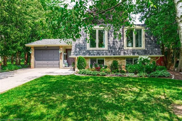 178 Brewer Court, House detached with 4 bedrooms, 2 bathrooms and 4 parking in Burlington ON | Image 1