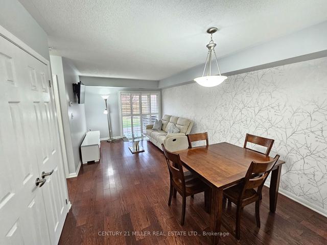 114 - 3070 Rotary Way, Condo with 2 bedrooms, 2 bathrooms and 3 parking in Burlington ON | Image 5