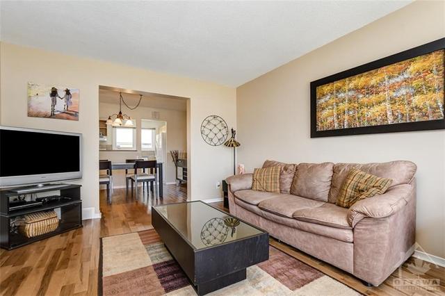 19 - 1900 Marquis Avenue, Townhouse with 3 bedrooms, 3 bathrooms and 1 parking in Ottawa ON | Image 7