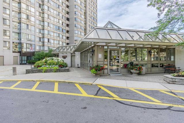 106 - 3233 Eglinton Ave E, Condo with 2 bedrooms, 2 bathrooms and 1 parking in Toronto ON | Image 12
