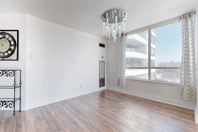 1001 - 1121 Steeles Ave W, Condo with 2 bedrooms, 2 bathrooms and 1 parking in Toronto ON | Image 3