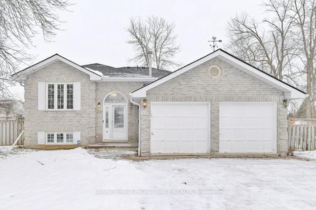 51 Slash Rd, House detached with 2 bedrooms, 3 bathrooms and 4 parking in Greater Napanee ON | Image 1