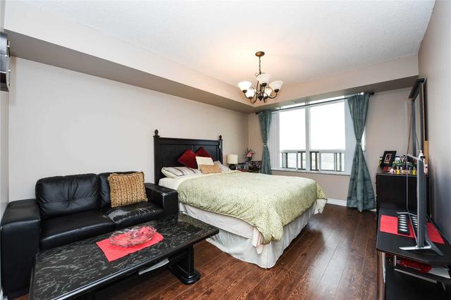 1406 - 35 Kingsbridge Garden Circ, Condo with 2 bedrooms, 2 bathrooms and 1 parking in Mississauga ON | Image 37