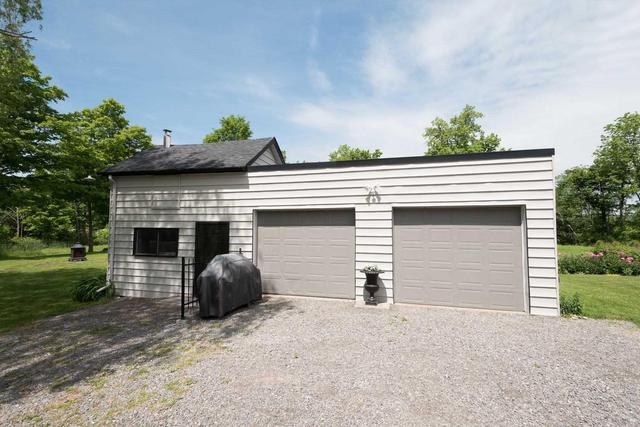 4317 Limestone Rd, House detached with 3 bedrooms, 2 bathrooms and 6 parking in Milton ON | Image 4