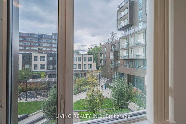 th2 - 51 Paul Lane Gdns, Townhouse with 4 bedrooms, 2 bathrooms and 2 parking in Toronto ON | Image 6