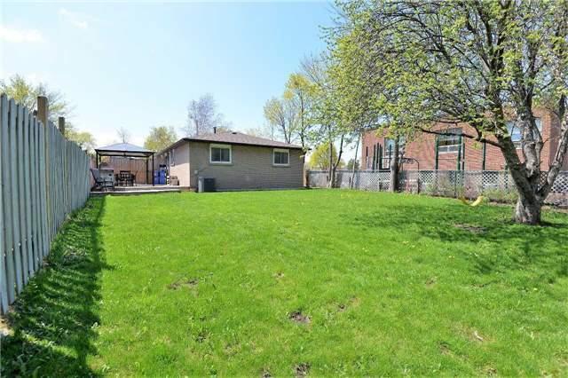 62 Rutherford Rd N, House detached with 3 bedrooms, 2 bathrooms and 2 parking in Brampton ON | Image 19