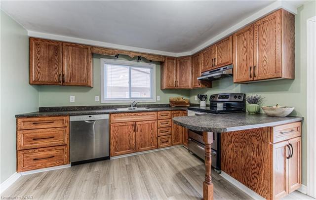 319 Cole Road, House semidetached with 4 bedrooms, 2 bathrooms and 2 parking in Guelph ON | Image 5