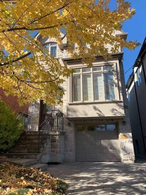 332 Roselawn Ave, House detached with 4 bedrooms, 4 bathrooms and 2 parking in Toronto ON | Image 1