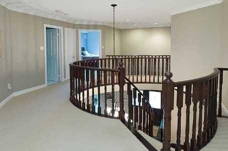 89 Promelia Crt, House detached with 4 bedrooms, 4 bathrooms and 6 parking in Markham ON | Image 9
