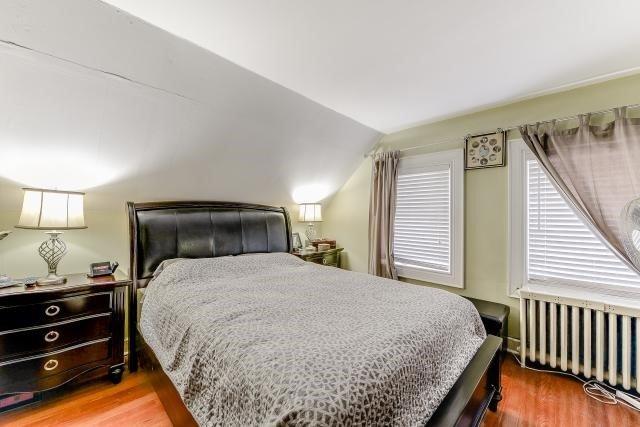 119 Bowie Ave, House detached with 3 bedrooms, 2 bathrooms and 4 parking in Toronto ON | Image 13