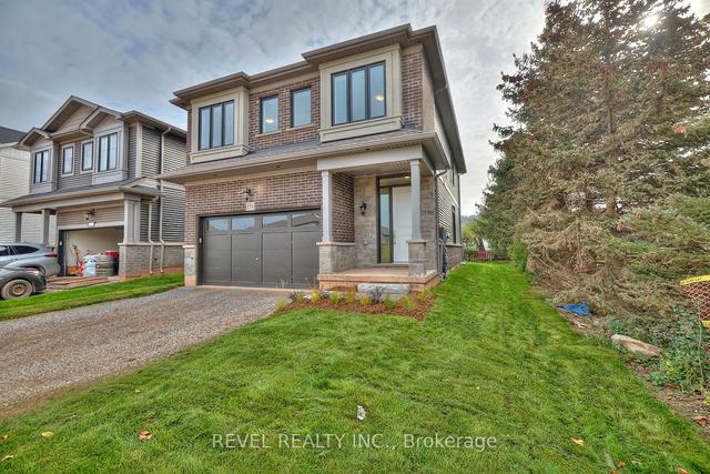 159 Starfire Cres, House detached with 3 bedrooms, 3 bathrooms and 4 parking in Hamilton ON | Image 1