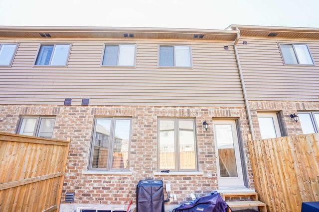 63 Winterton Crt, House attached with 3 bedrooms, 3 bathrooms and 1 parking in Orangeville ON | Image 25