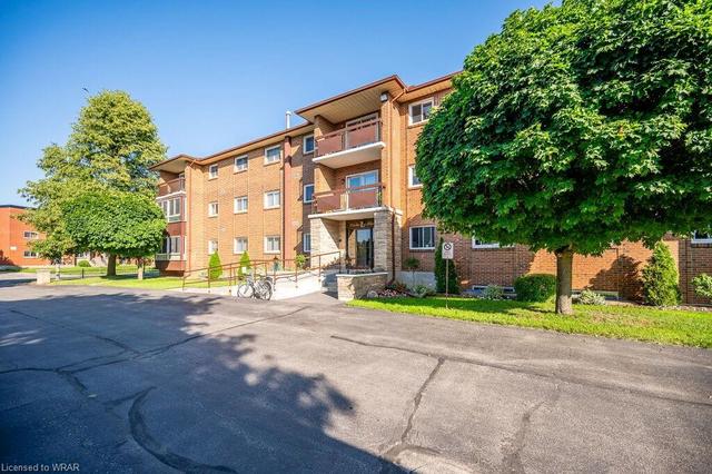 104 - 67 Breckenridge Drive, House attached with 2 bedrooms, 1 bathrooms and null parking in Kitchener ON | Image 20