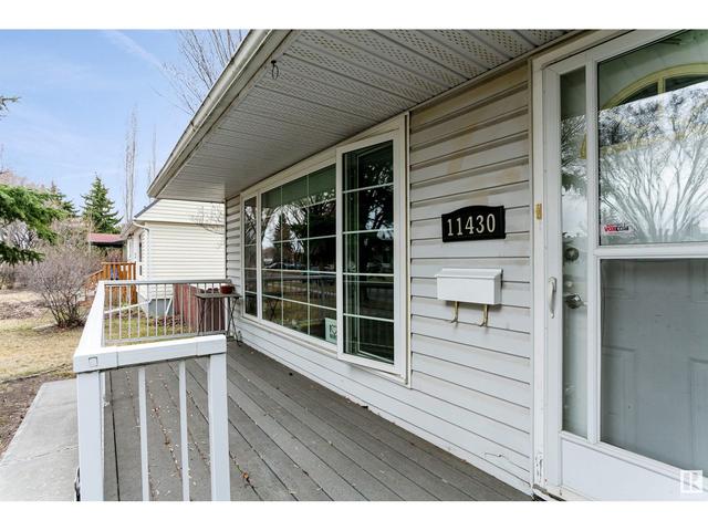 11430 Tower Rd Nw, House detached with 5 bedrooms, 2 bathrooms and 6 parking in Edmonton AB | Image 3