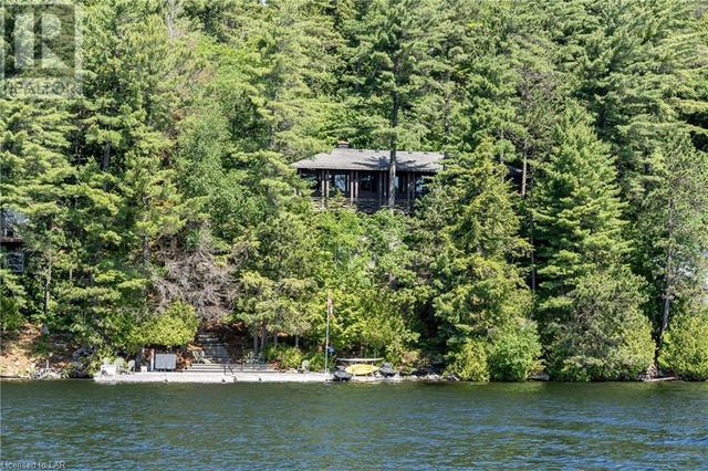 14546 Long Island, House detached with 3 bedrooms, 1 bathrooms and null parking in Lake of Bays ON | Image 5