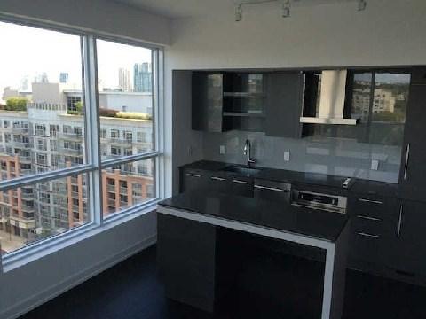 1013 - 1030 King St W, Condo with 2 bedrooms, 2 bathrooms and 1 parking in Toronto ON | Image 1