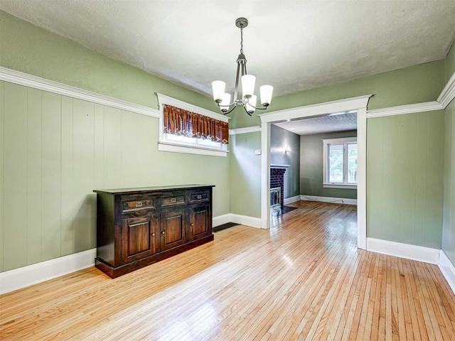 35 Mervyn Ave, House detached with 4 bedrooms, 2 bathrooms and 1 parking in Toronto ON | Image 2