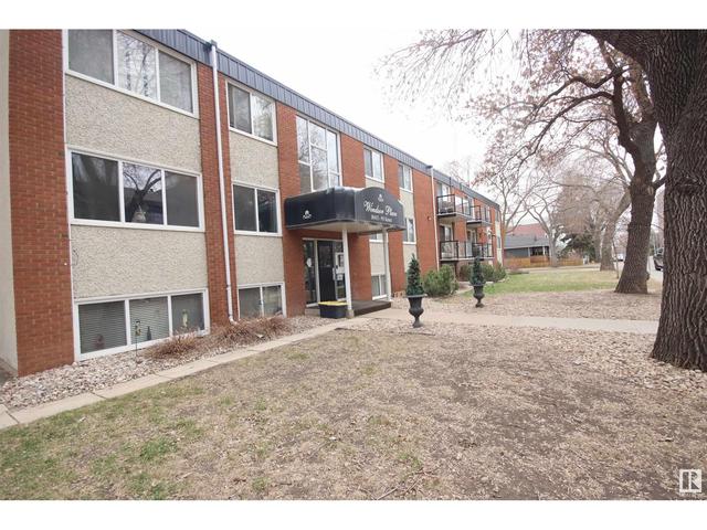301 - 10415 93 St Nw, Condo with 2 bedrooms, 1 bathrooms and null parking in Edmonton AB | Image 16
