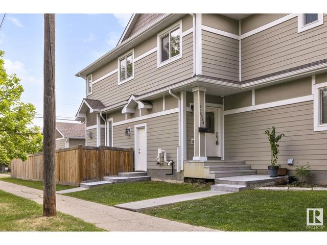 9356 73 Av Nw, House semidetached with 6 bedrooms, 4 bathrooms and 2 parking in Edmonton AB | Image 50