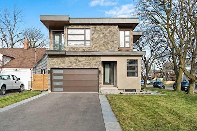 9 Cumberland Dr, House detached with 4 bedrooms, 5 bathrooms and 4 parking in Mississauga ON | Image 2