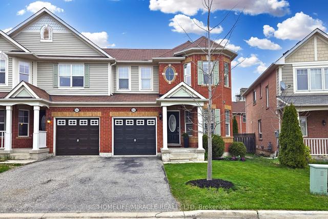 952 Zelinsky Cres, House semidetached with 3 bedrooms, 3 bathrooms and 3 parking in Milton ON | Image 1