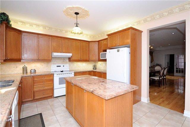 78 Foxwood Rd, House detached with 4 bedrooms, 4 bathrooms and 5 parking in Vaughan ON | Image 9