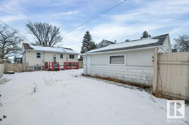 12427 96 St Nw, House detached with 3 bedrooms, 2 bathrooms and null parking in Edmonton AB | Image 33
