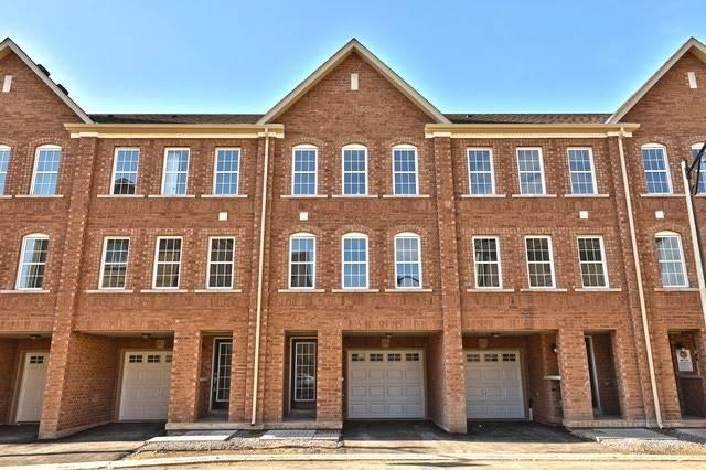 86 - 2280 Baronwood Dr, House attached with 3 bedrooms, 3 bathrooms and 2 parking in Oakville ON | Image 1