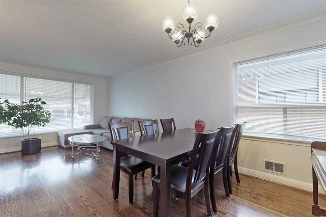 35 Babcock Rd, House detached with 3 bedrooms, 2 bathrooms and 5 parking in Toronto ON | Image 20