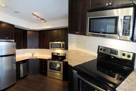 829 - 560 Front St W, Condo with 2 bedrooms, 2 bathrooms and 1 parking in Toronto ON | Image 7
