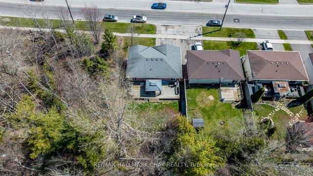 212 Huronia Rd, House detached with 3 bedrooms, 2 bathrooms and 4 parking in Barrie ON | Image 19