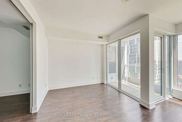 2301 - 68 Shuter St, Condo with 1 bedrooms, 1 bathrooms and 0 parking in Toronto ON | Image 13